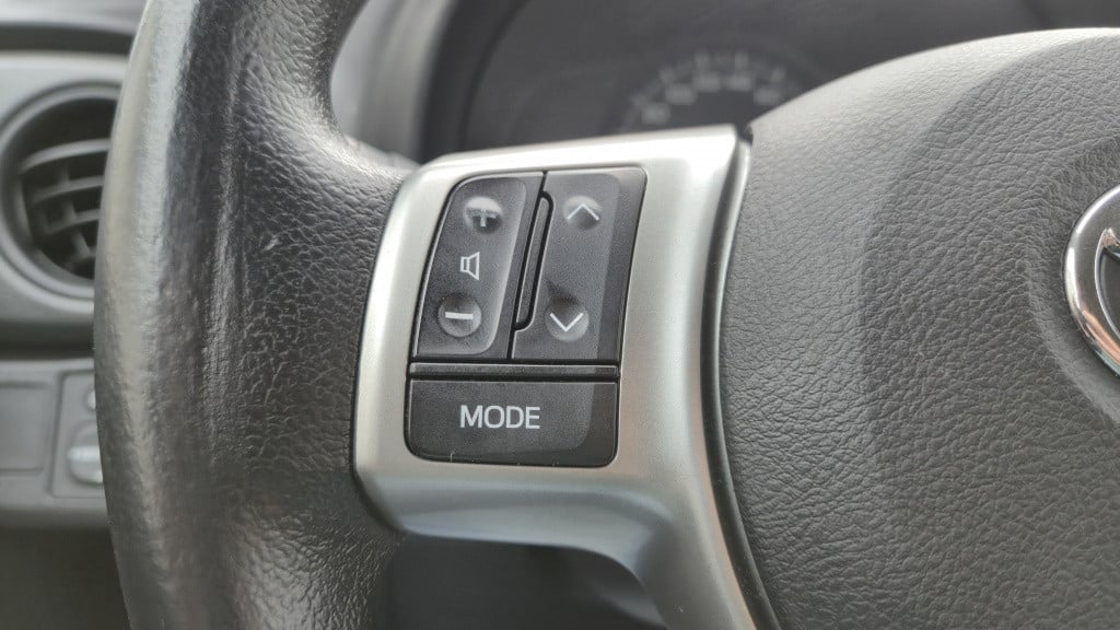 Toyota Yaris 1.3 vvt-i comfort