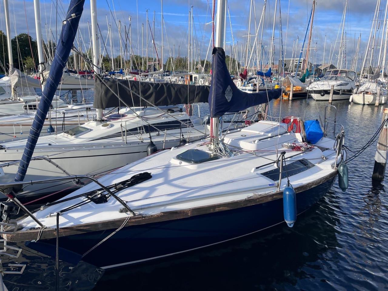 Zeilboot Edel 660