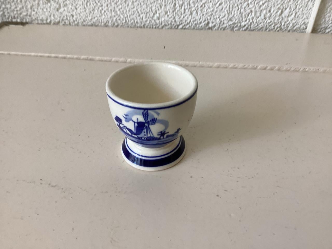 Delfsblauw.  Eierdop . Vaasjes.  wandkandelaartje.