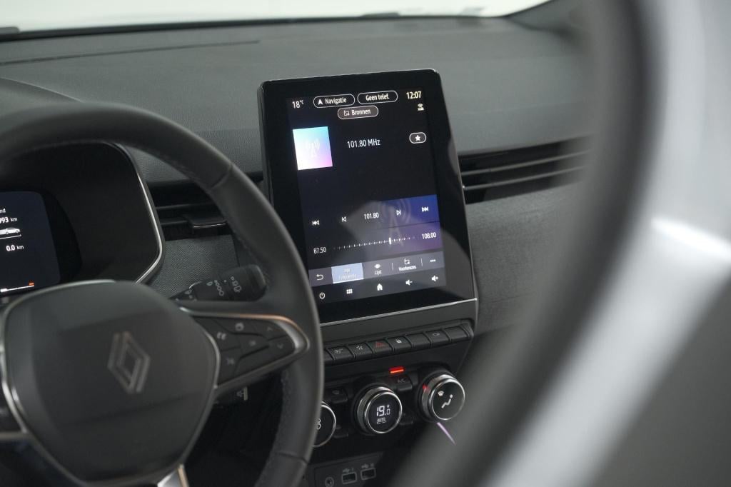 Renault Clio tce 90 gpf techno | 360 camera | adaptieve cruise control | 9.