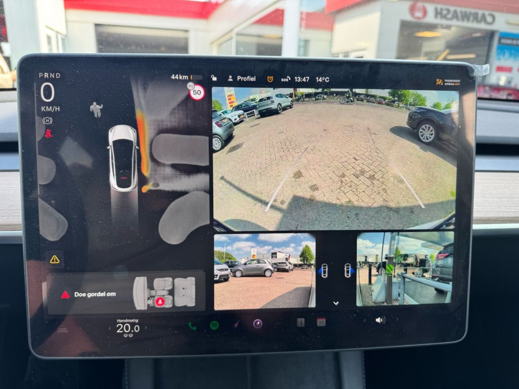 Tesla Model Y rwd 58 kwh