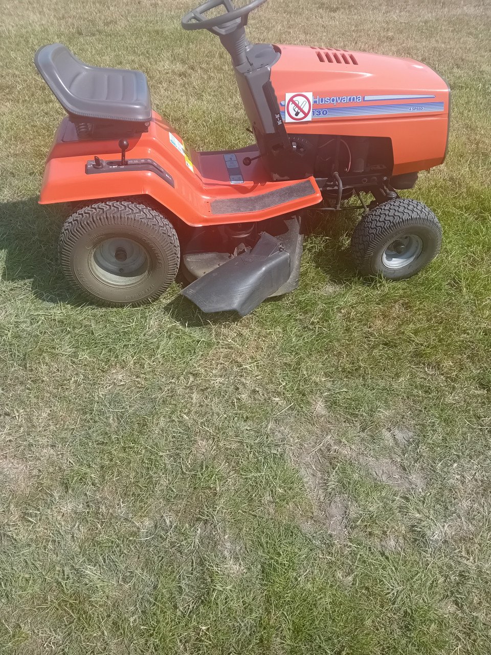Te koop husqvarna grasmaaier