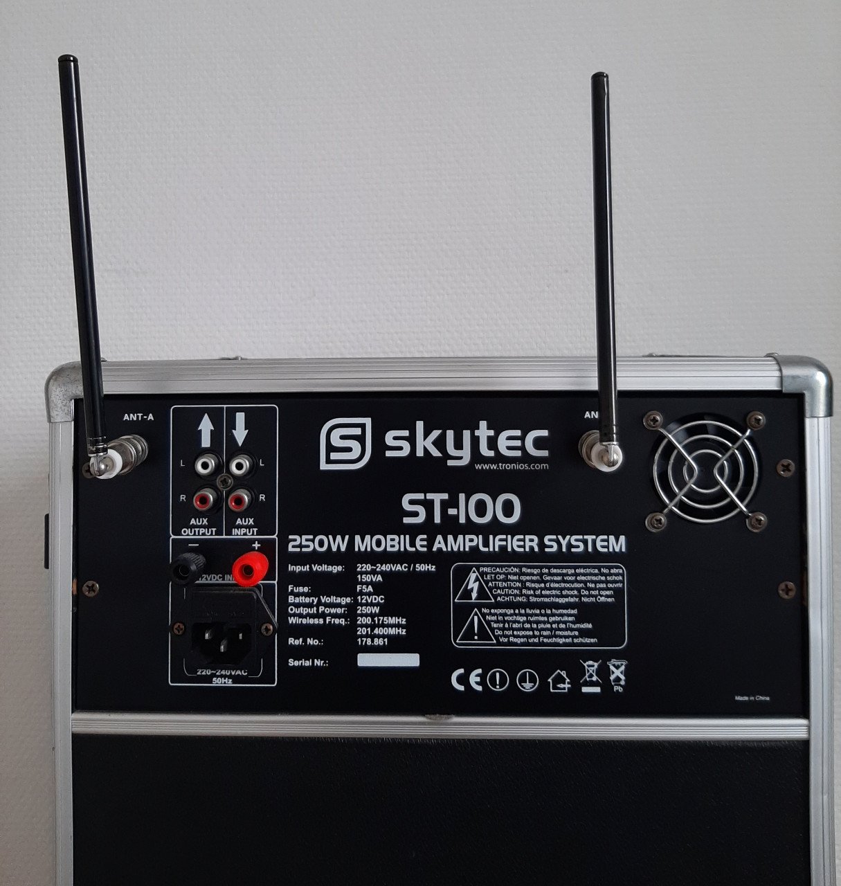 Skytec Amplifier System