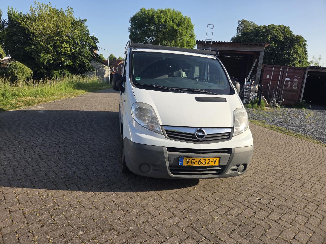 Te koop opel vivaro dubbele cabine 2014