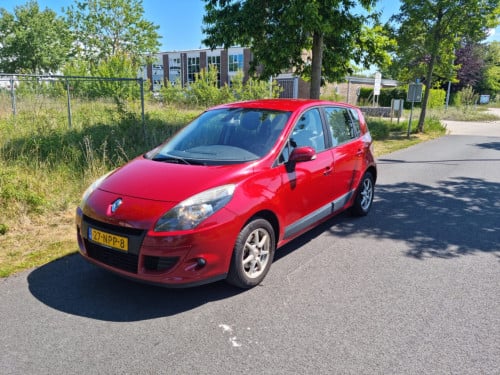 Renault scenic 1.4i bouwjaar 2010 apk 10-2025