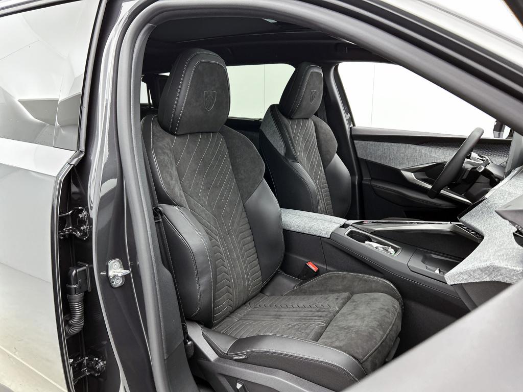 Peugeot 5008 hybrid 145 pk automaat gt | panoramadak | agr stoelen | trekha