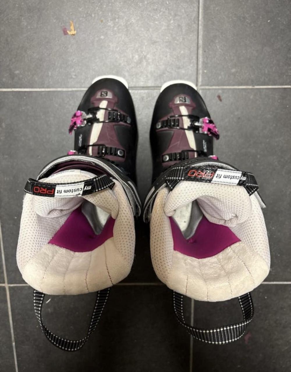 Skischoenen Salomon maat 27 (41)