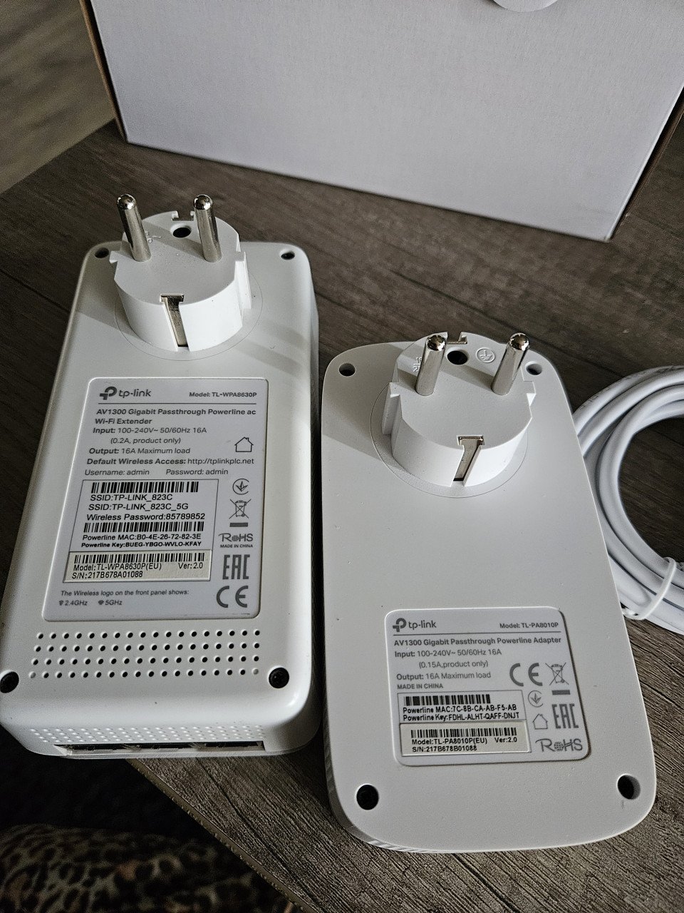 Zgan TP-Link TL-WPA8630P WiFi 1300 Mbps 2 stopcontact adapters