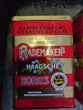 Verzameling 2 vintage blikken van Rademaker's Haagsche Hopjes,