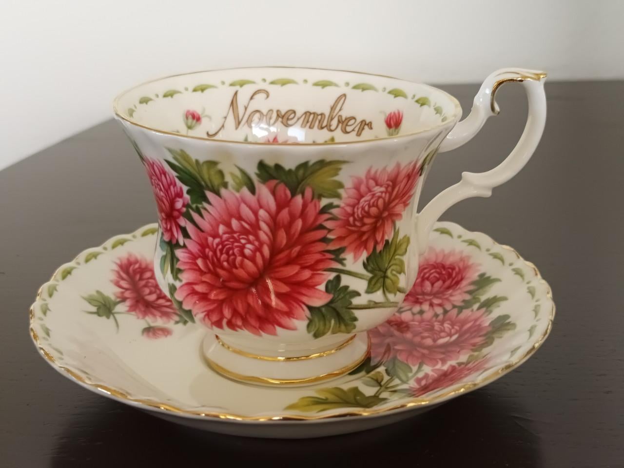 Royal albert november