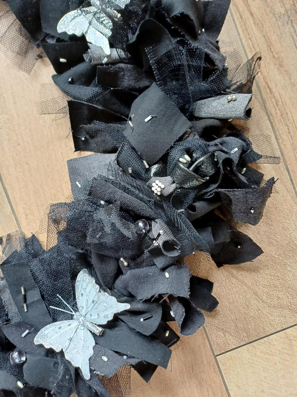 Krans van spijkerbroeken