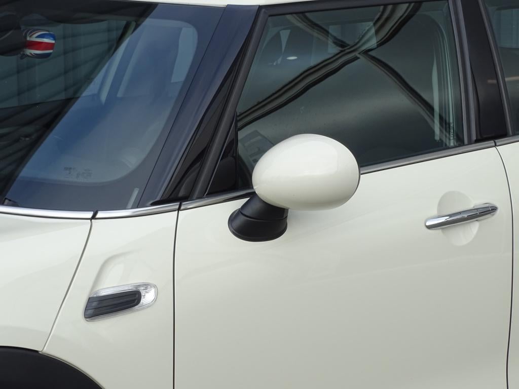 Mini 5-deurs mini 1.2 one business | bluetooth | 17" | clima