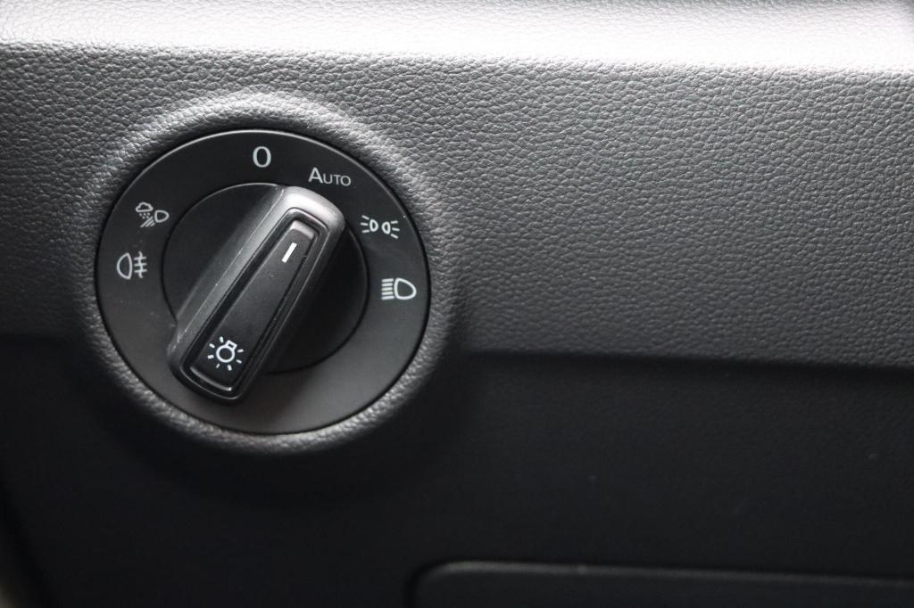 Volkswagen T-roc 1.5 tsi life business 150pk dsg7 | led | stoelverwarming |