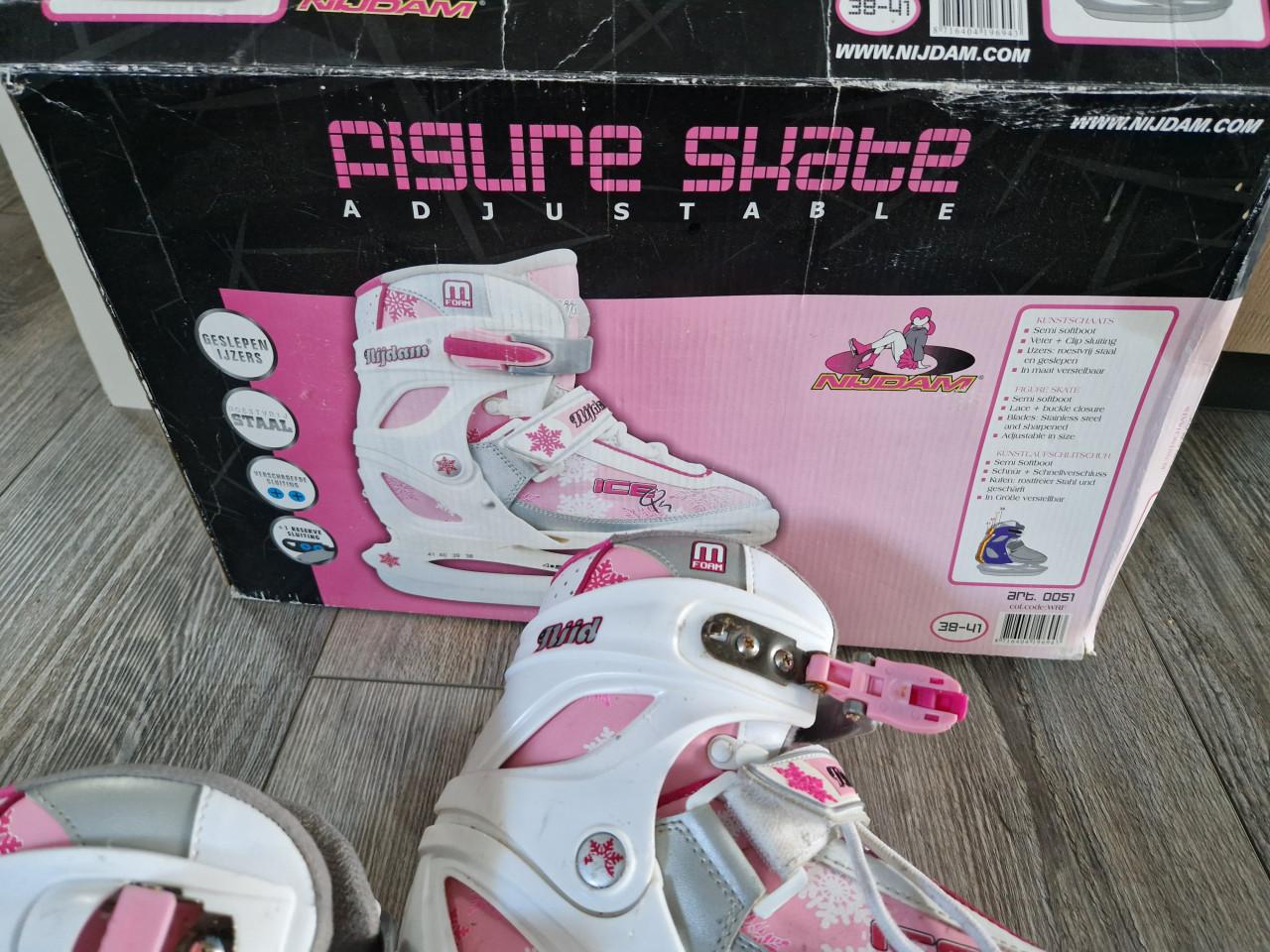 Nijdam Dames  ijshokey schaatsen mt 38-41