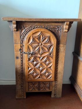 Spaans 17de eeuws kastje/Halkastje