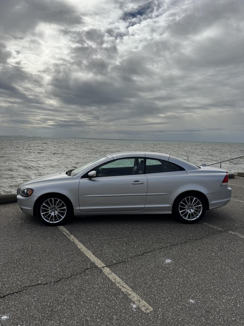 Volvo C70 2.4i Momentum Automaat | 2007 | 127.000 km | Dealer onderhouden