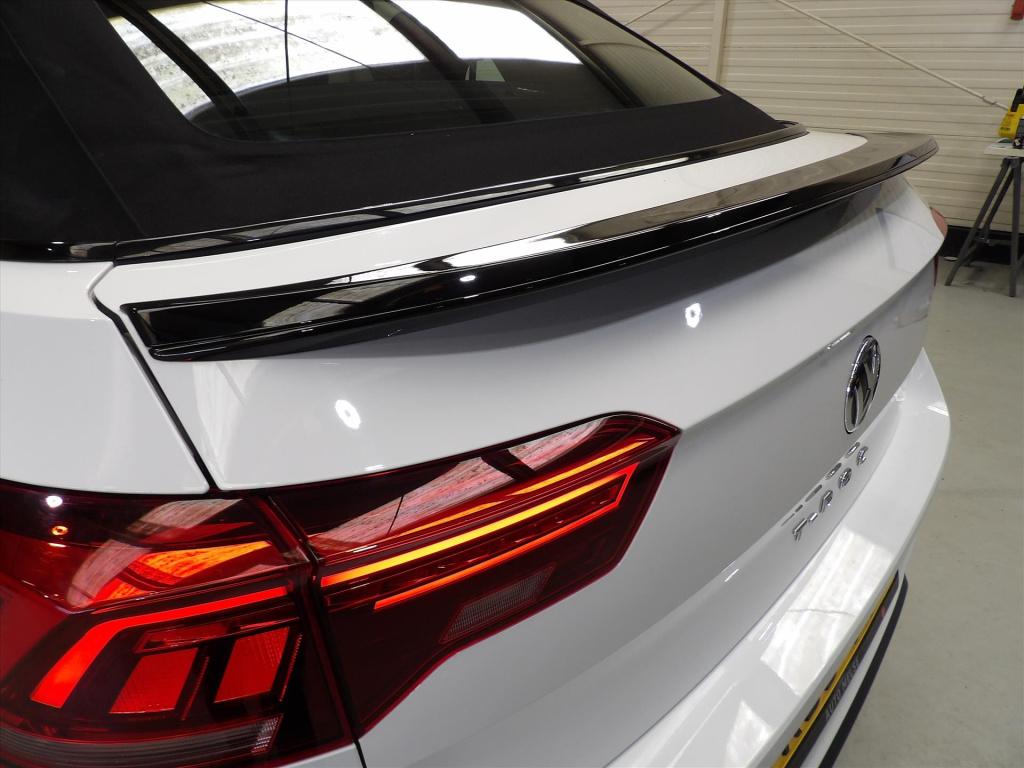 Volkswagen T-roc cabrio 1.5 tsi 150pk 7-dsg r-line black style