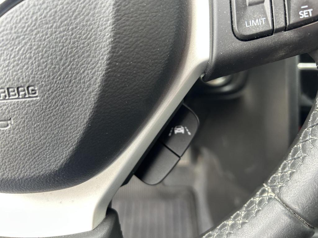 Suzuki Vitara 1.5 hybrid select