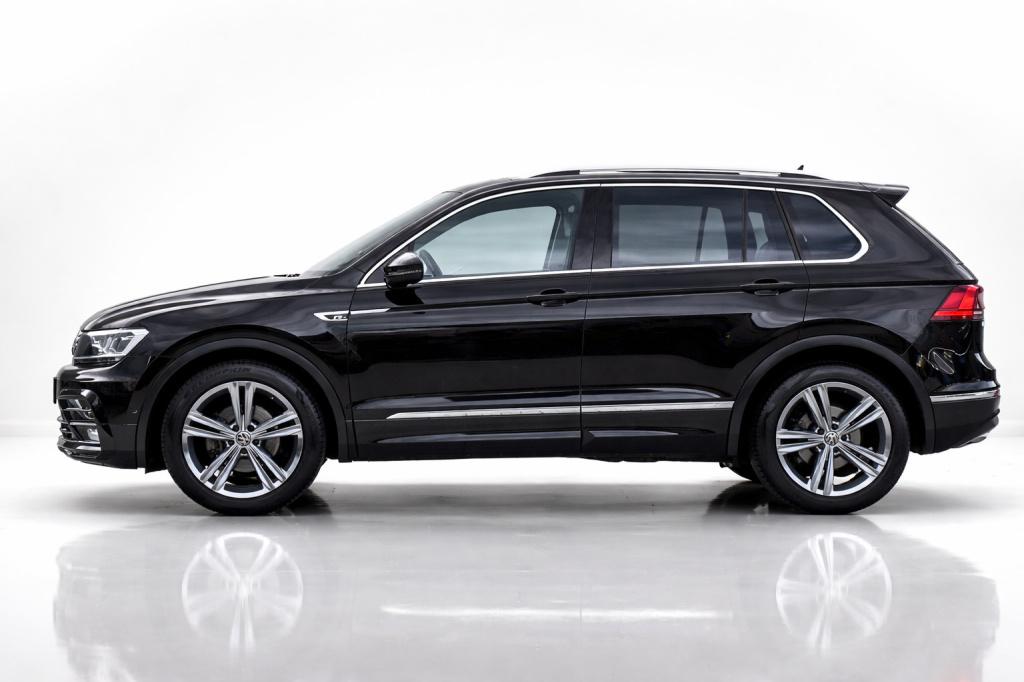 Volkswagen Tiguan 1.5 tsi act r-line | leder | pano | camera | nap | virtua