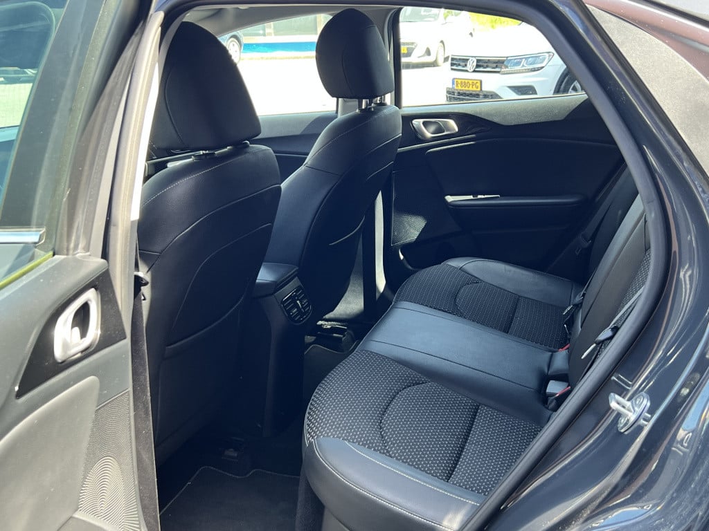 Kia Xceed 1.6 gdi phev dynamicplusline | apple/ android carplay | 18 inch |