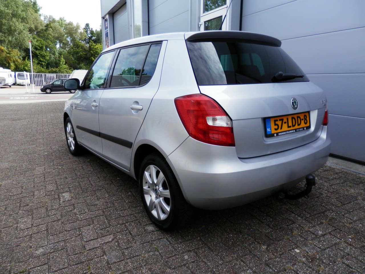Auto Garant Biedt Aan: Skoda Fabia 1.4 16v Sprint