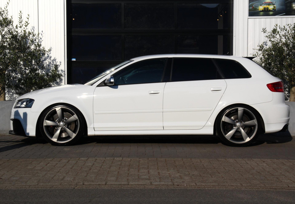 Audi Rs3 sportback 2.5tfsi quattro pro line s-tronic - actieprijs: €24.535,