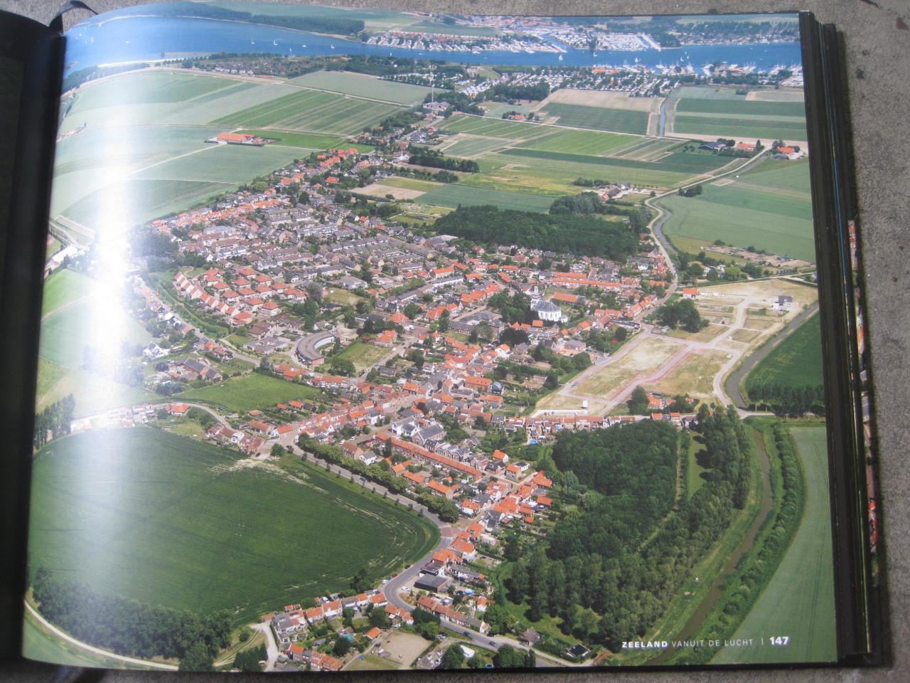 Luchtfoto boek Zeeland