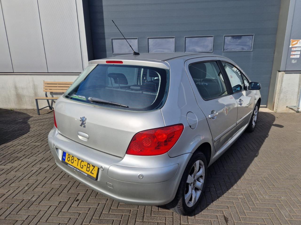 TE KOOP PEUGEOT 307 1.6 16V GRIFFE 999,- EURO INCLUSIEF EEN VOL JAAR APK