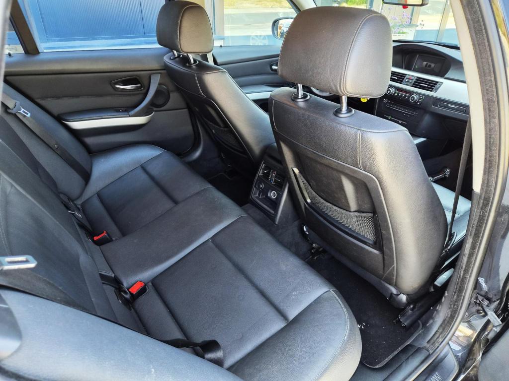 BMW 3-serie touring 318i business line style