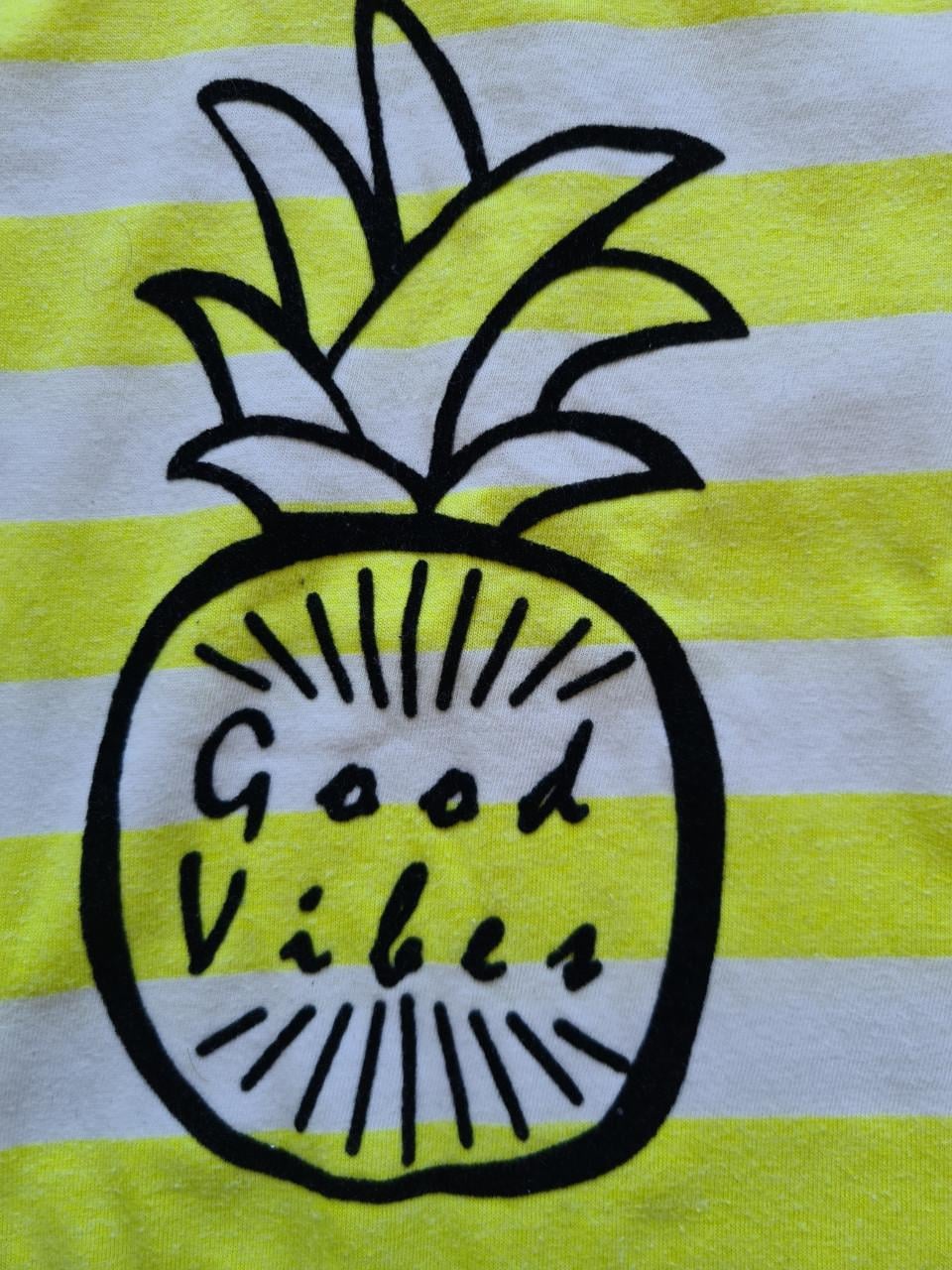 Wit , geel gestreept T-Shirt van de Zeeman  Mt 134-140