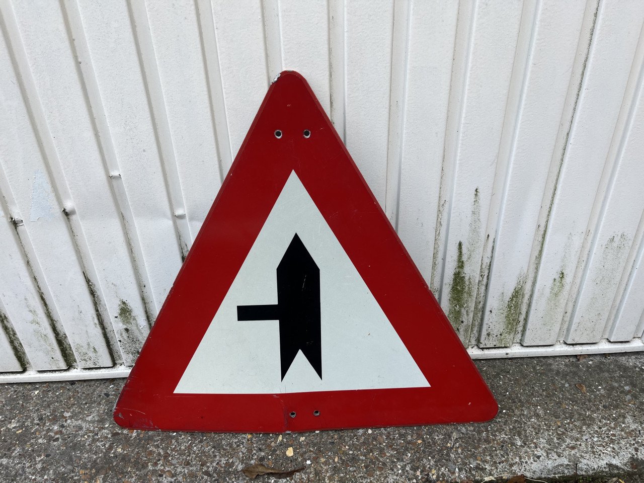Verkeersbord Voorrangskruispunt zijweg