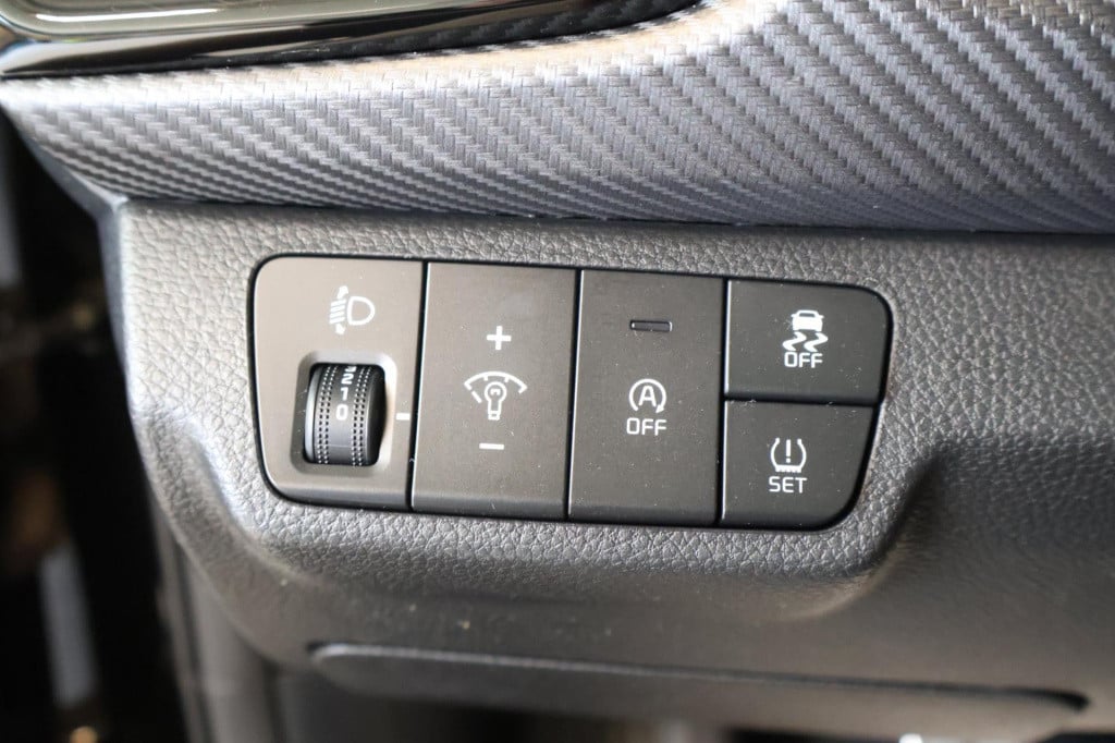 Kia Rio 1.0 t-gdi mhev gt-line nl auto, carplay, lane, stoel + stuurverwarm
