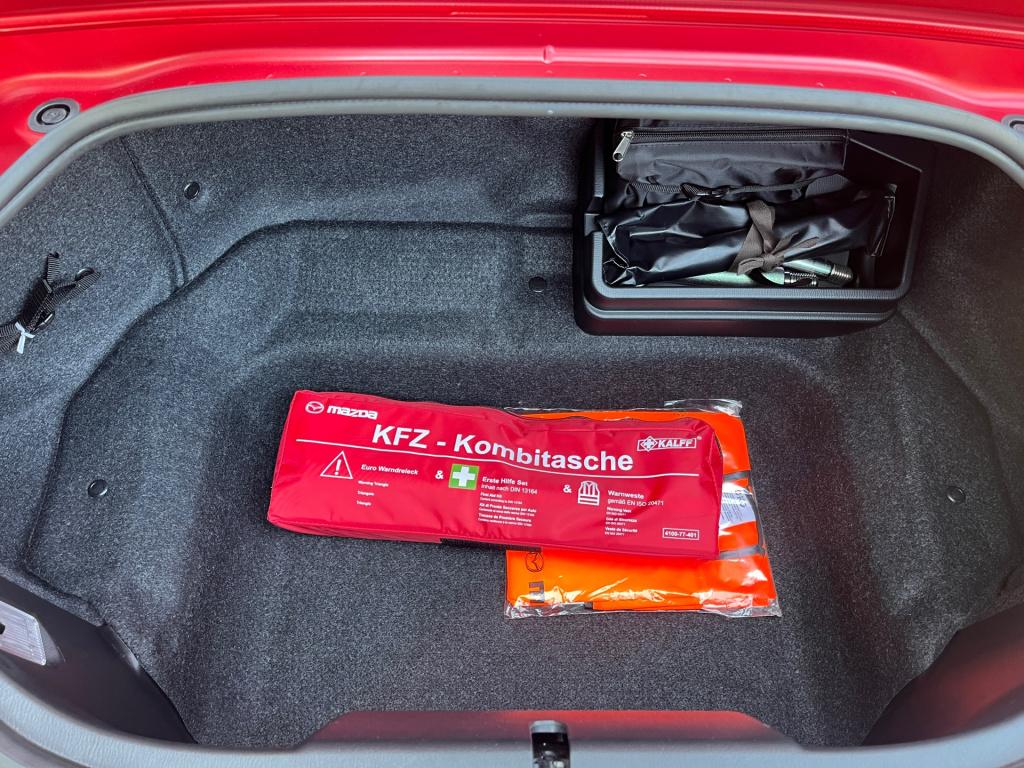 Mazda Mx-5 rf 1.5 skyactiv-g 132 luxury