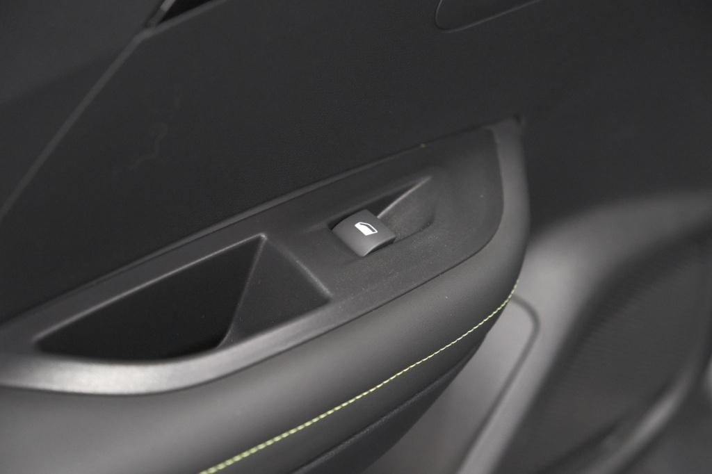 Peugeot 2008 1.2 hybrid 136 gt | 360 camera | adaptieve cruise control | na
