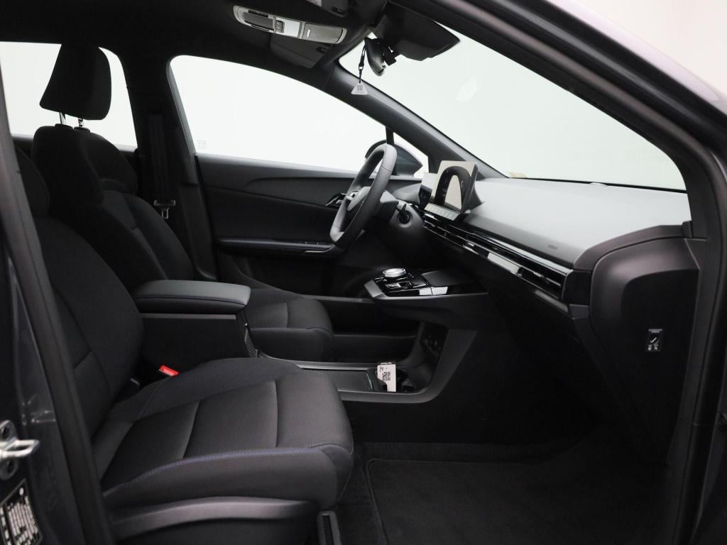 MG Mg4 51 kwh standard | automaat | climate control | apple carplay / andro