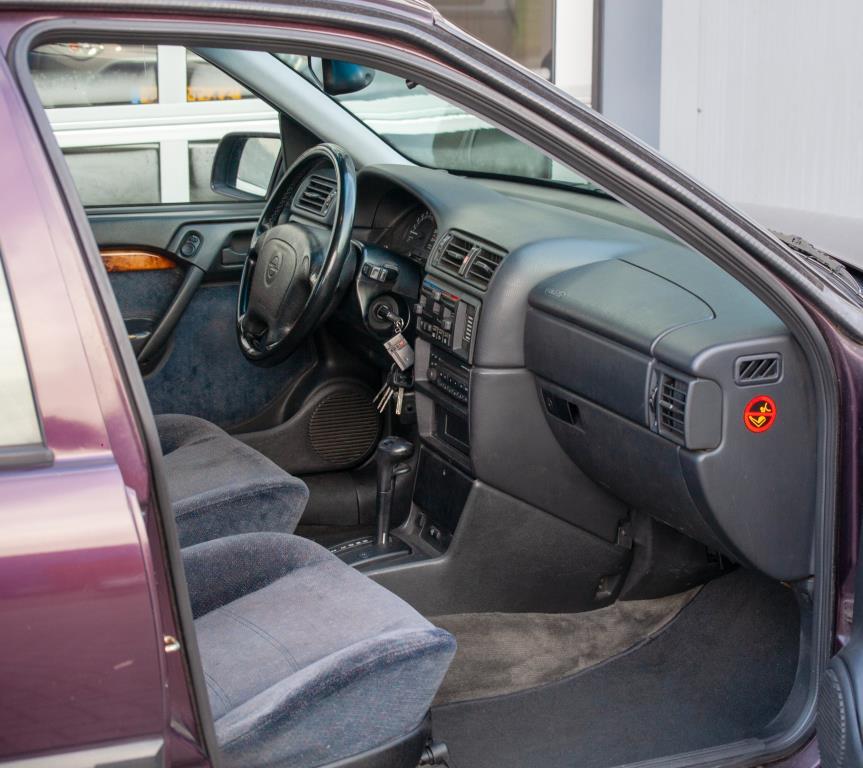 Opel Vectra 2.5 v6 cd