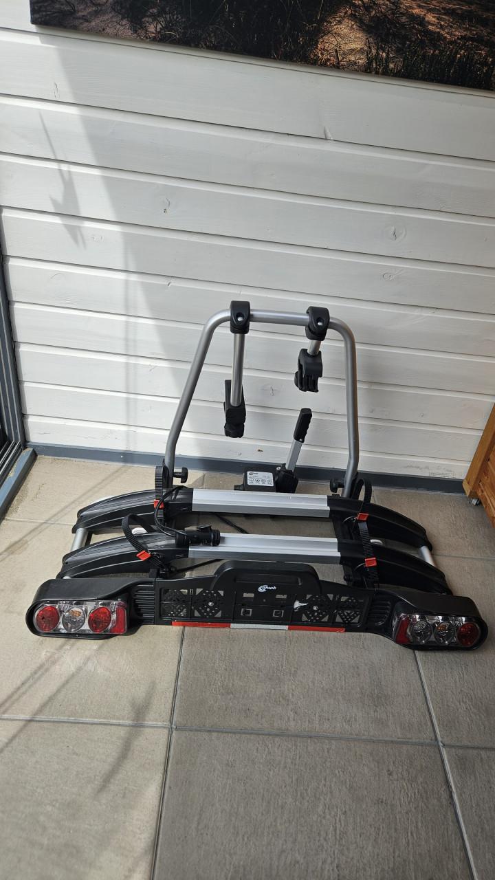 Fietsendrager voor 2 elektrische fietsen
