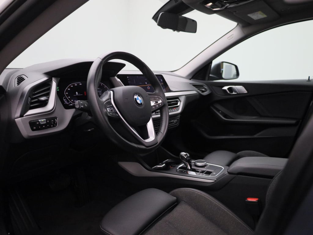 BMW 2-serie gran coupé 218i executive | automaat | apple carplay / android 