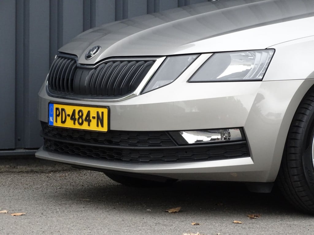 Skoda Octavia 1.0 tsi greentech ambition business