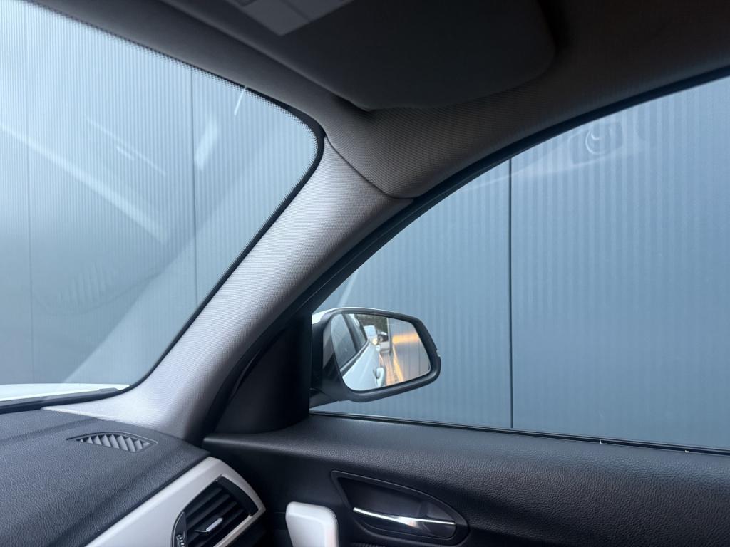 BMW 1 Serie 114i executive 5-drs