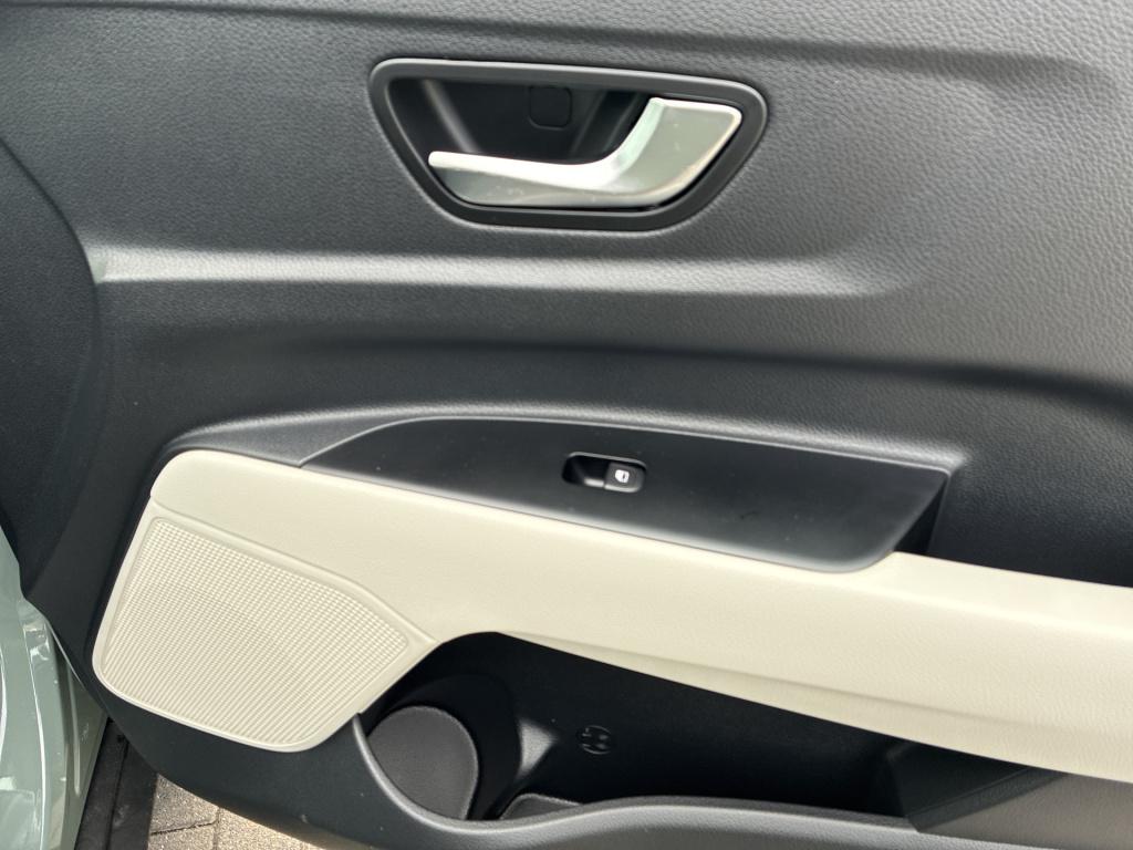 Kia Stonic 1.0 t-gdi mhev gt-line | demontratie auto | licht metalen wielen