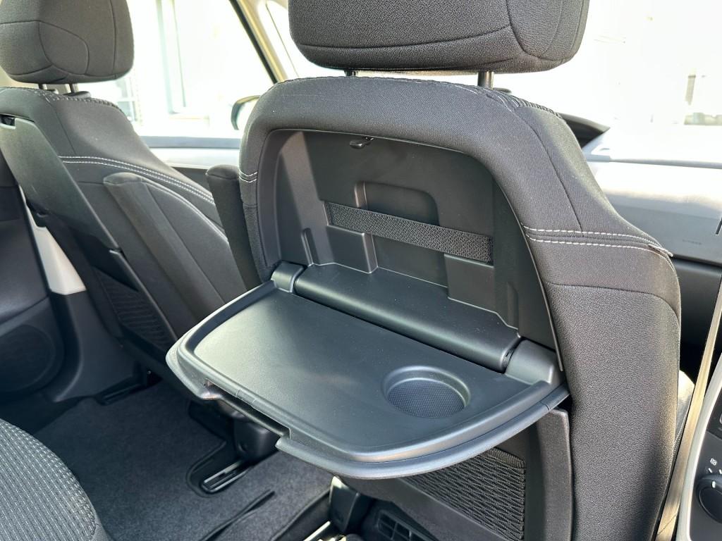Citroen C4 Picasso 1.6 vti tendance trekhaak pdc airco
