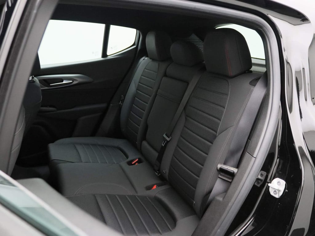 Alfa Romeo Tonale 1.5t hybrid sprint | navigatie | parkeersensoren | digita
