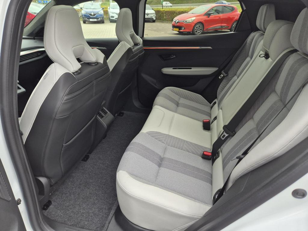 Renault Scenic e-tech ev87 long range iconic solarbay dak, harman kardon au