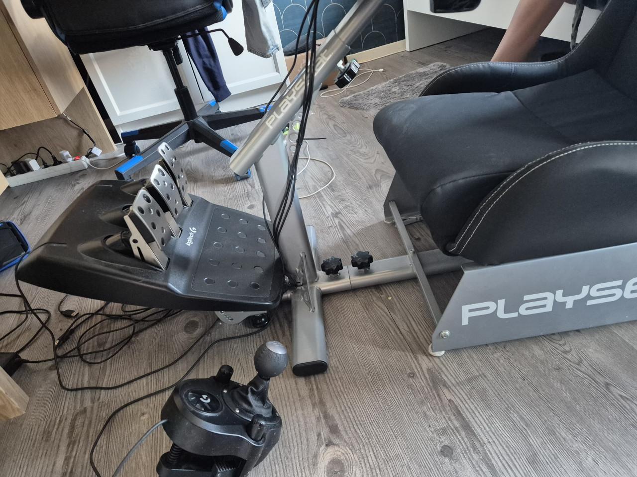 Playseat
