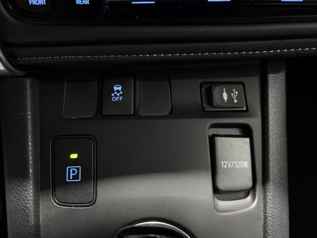 Toyota Auris touring sports 1.8 hybr. energy +