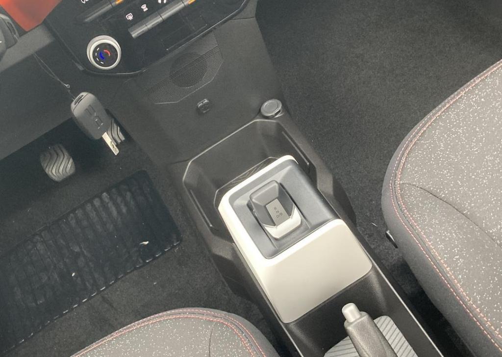 Dacia Spring black edition 65 - demo - dc lader