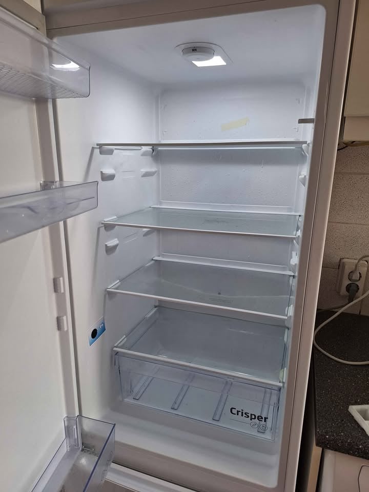 Koel-vriescombinatie Beko nwstaat