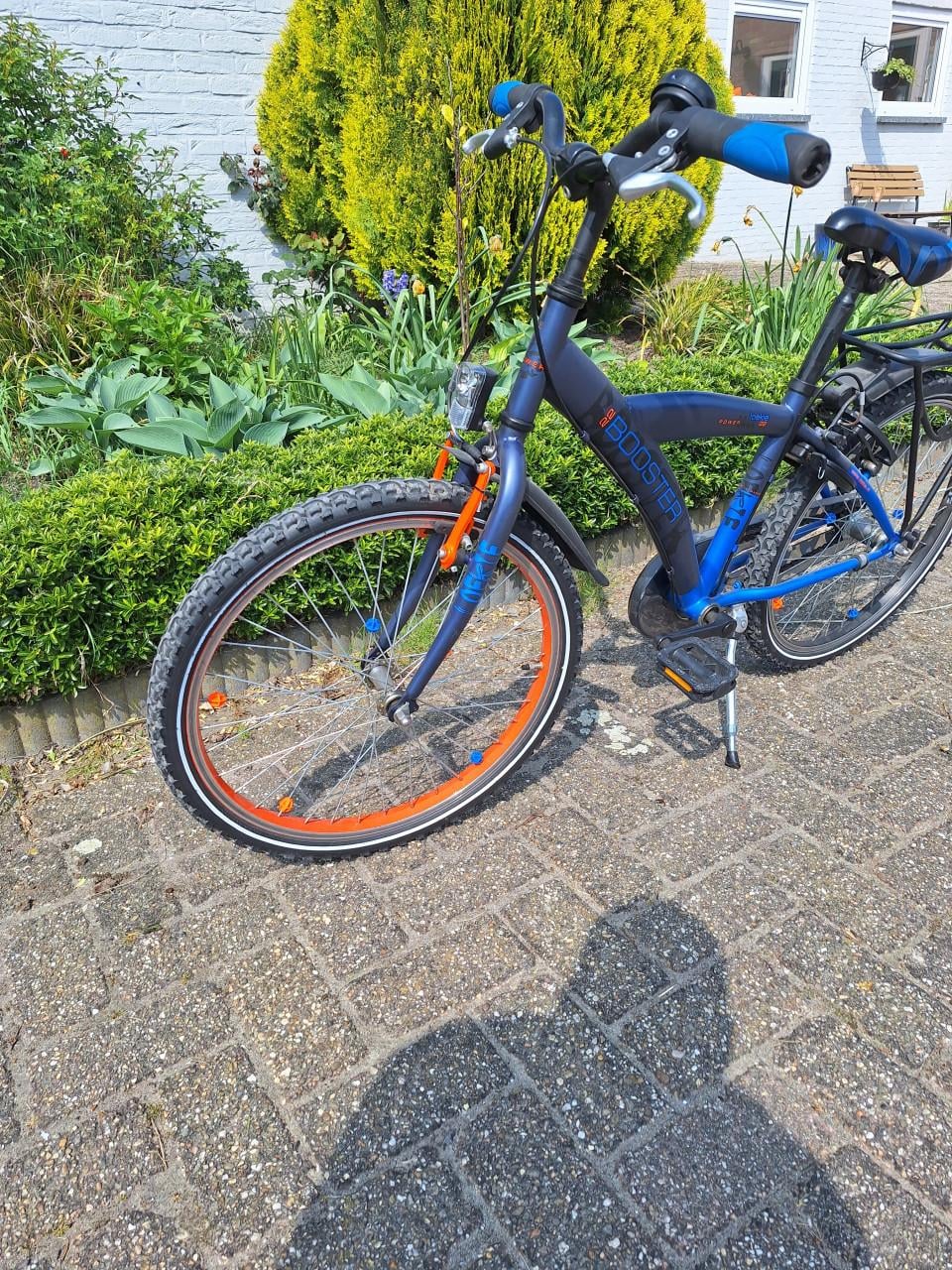 Loekie Booster 22" jongens fiets