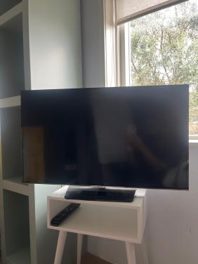 Samsung 32 inch Full HD Smart TV